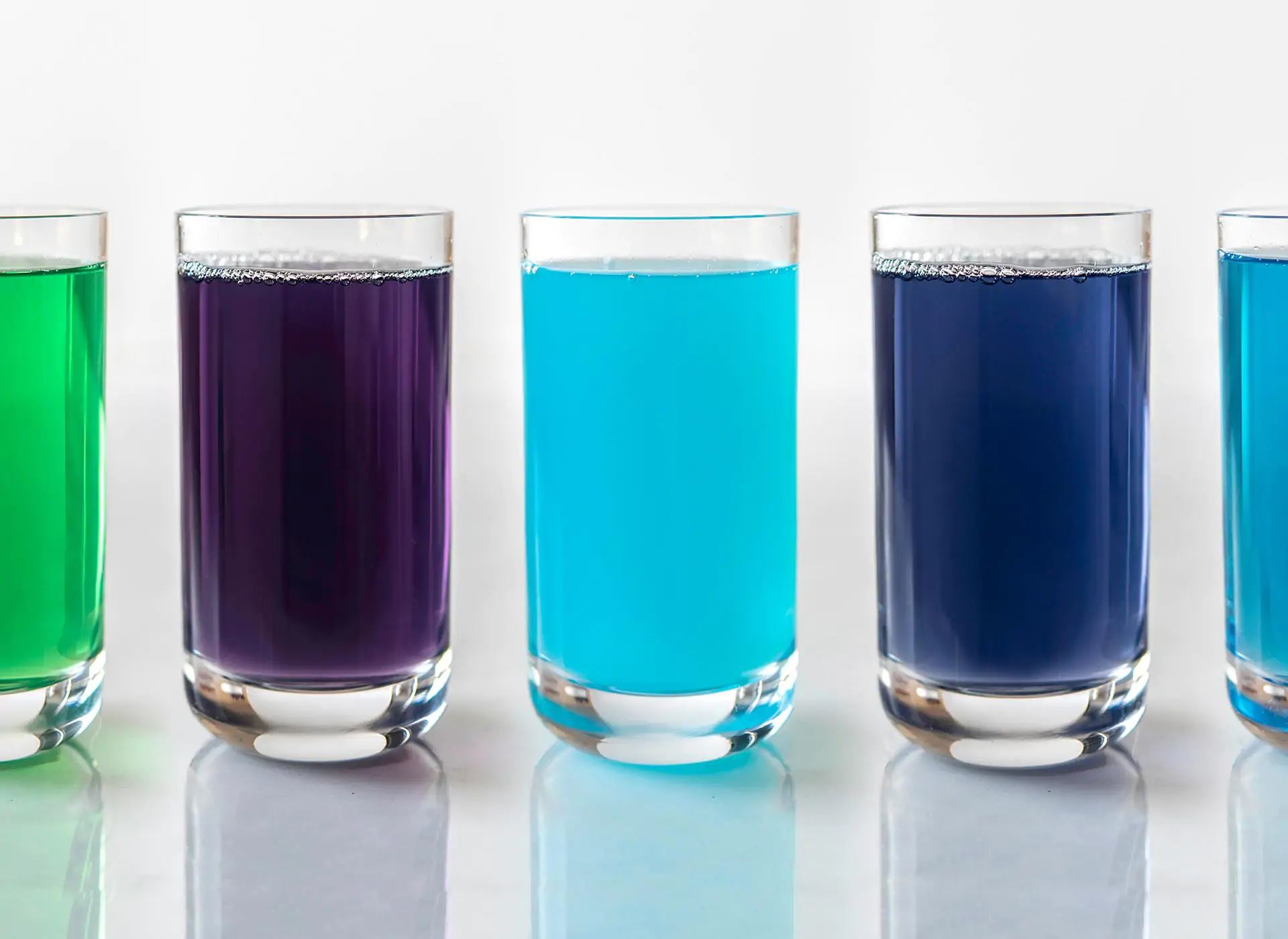 New possibilities for blue beverages: GNT gains regulatory approval for spirulina extract